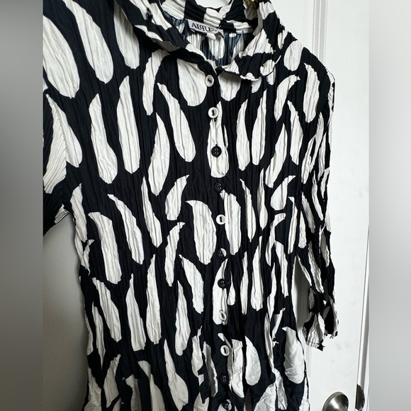 AlQuema Smash Nehru Collar Coat Dress Navy with White Ink Droplet - Picture 9 of 11